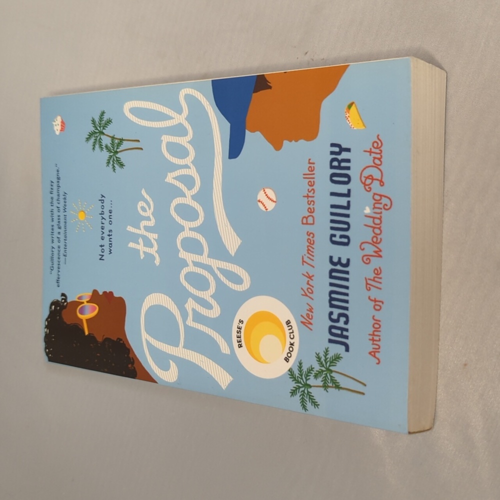 The Proposal by Jasmine Guillory Paperback Reese's Book Club - Picture 2 of 5
